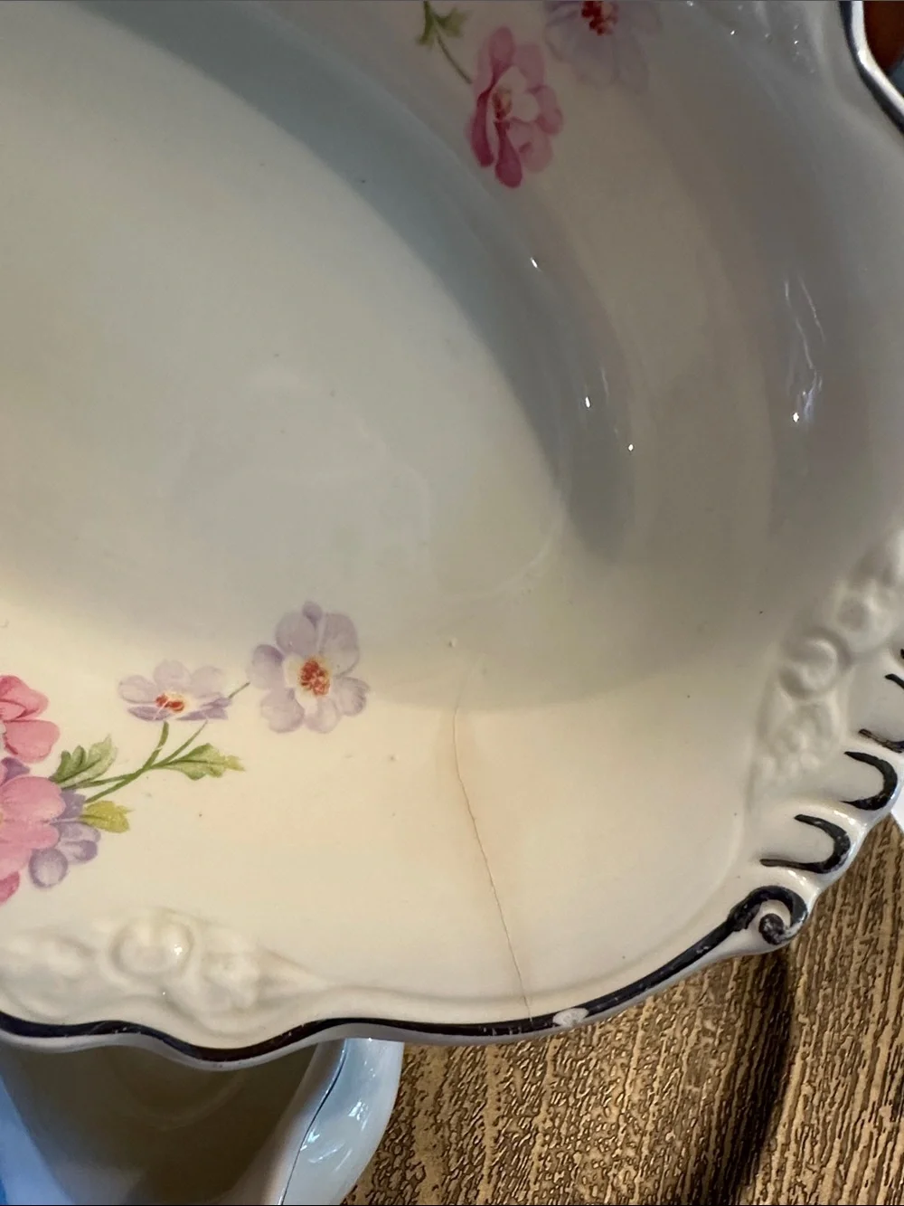 Homer laughlin Virginia  Floral Porcelain Gravy Boat with oval bowl